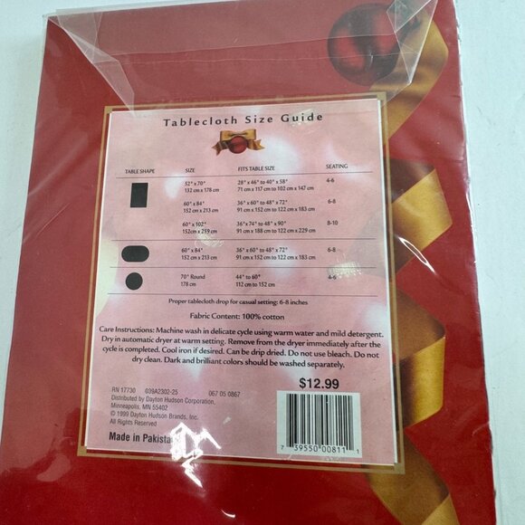 Christmas Audubon Tablecloth Bird And Holly Pattern 70 Inch Round New in Package - Picture 4 of 5